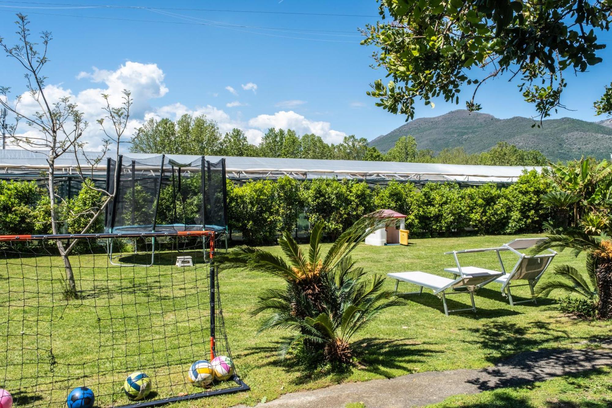 Agriturismo Giorgi Appartamenti In Riviera Ligure Альбенга Экстерьер фото