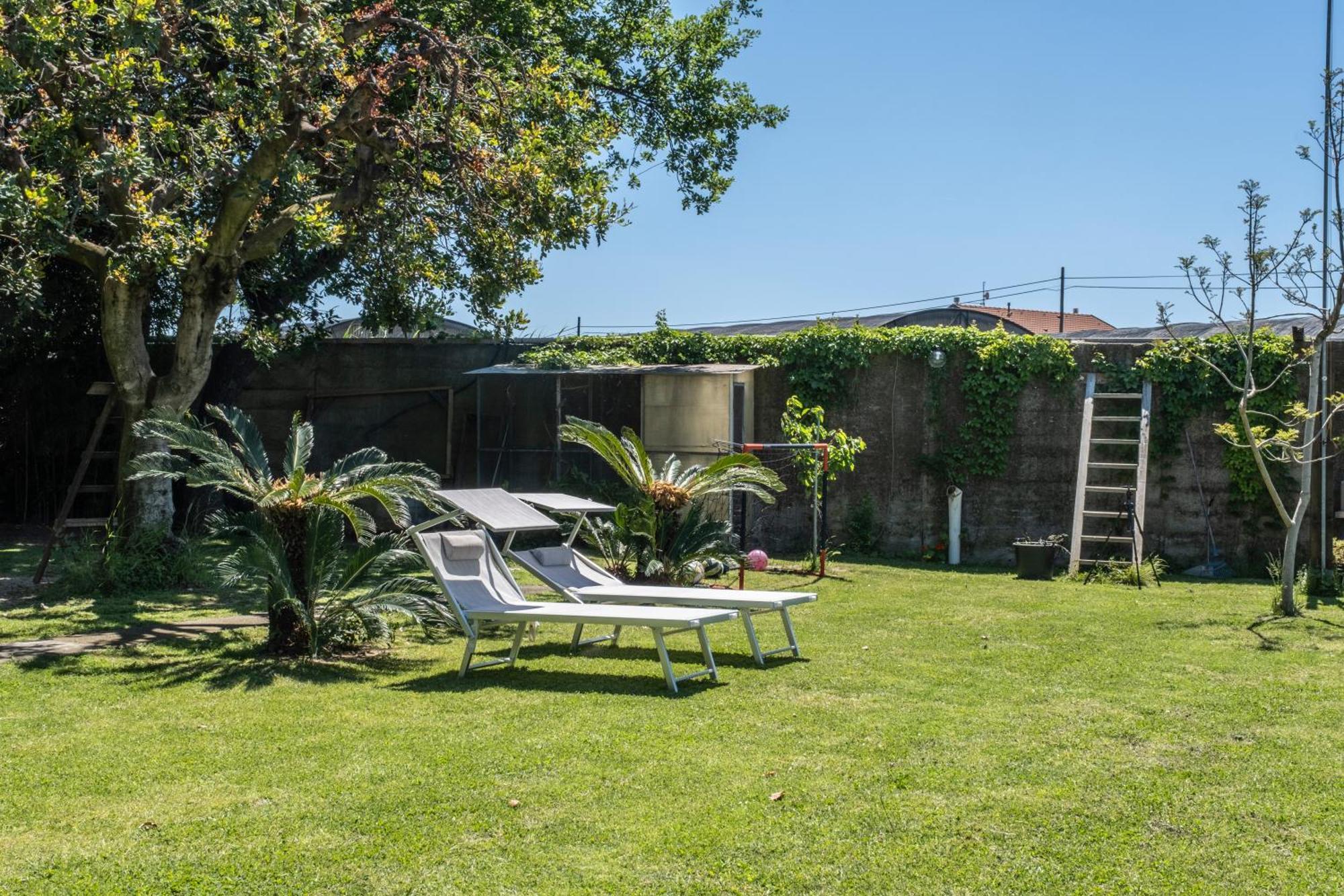 Agriturismo Giorgi Appartamenti In Riviera Ligure Альбенга Экстерьер фото